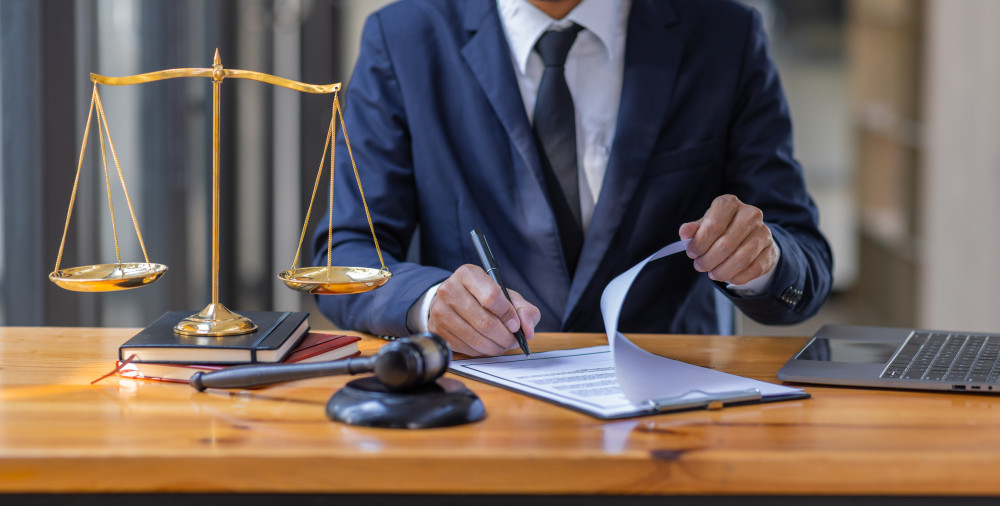 Le rôle essentiel du notaire dans les transactions immobilières